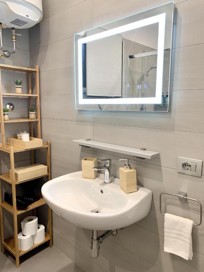 Casa E Bottega 43 Apartment *