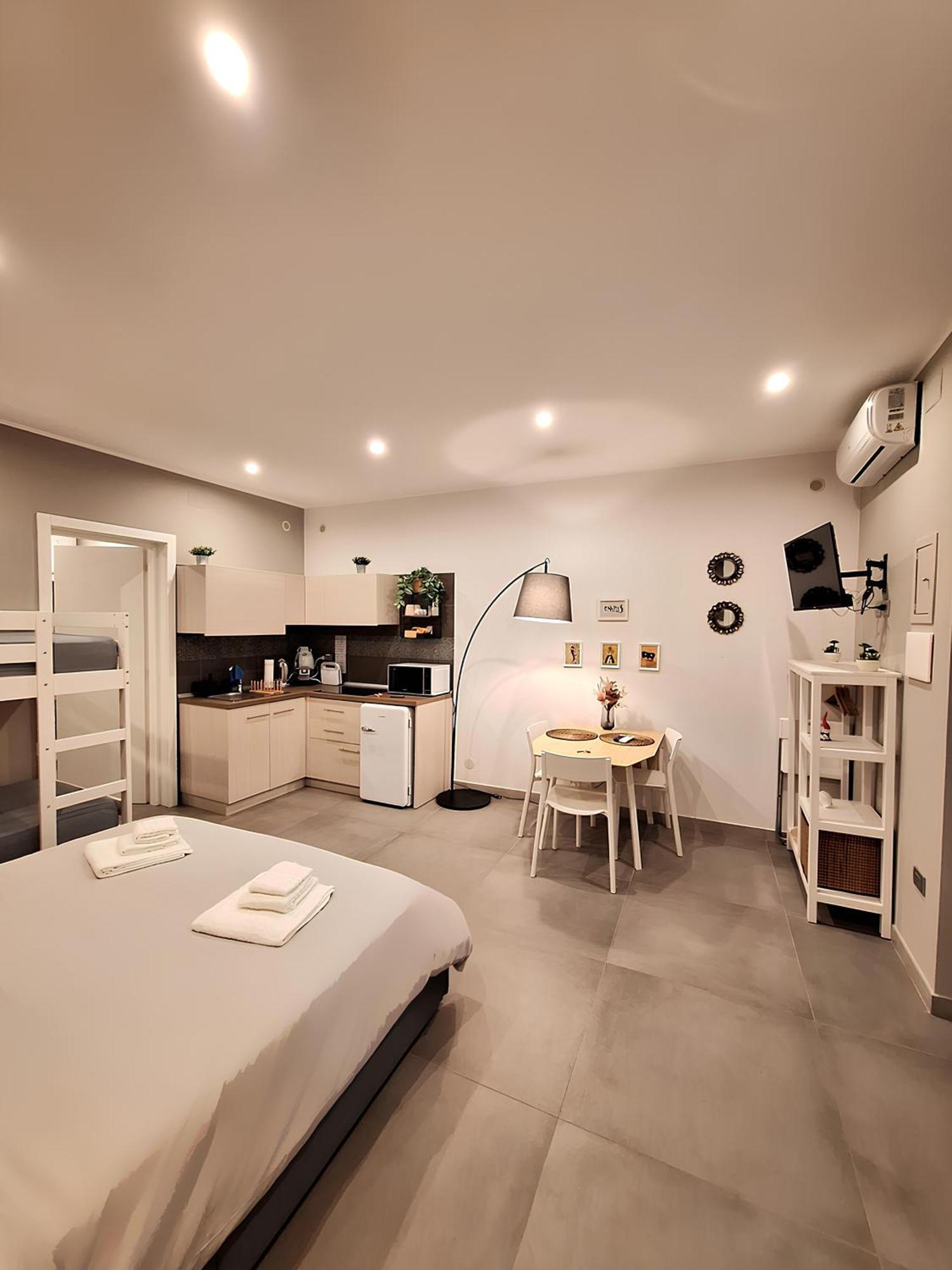 Apartment Casa E Bottega 43 Naples
